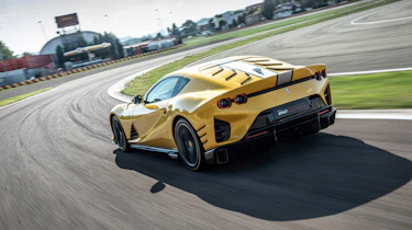 Ferrari 812 Competizione – rear tracking