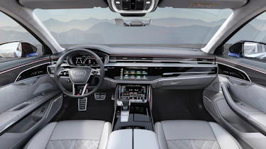 Audi S8 2022 FL – cabin