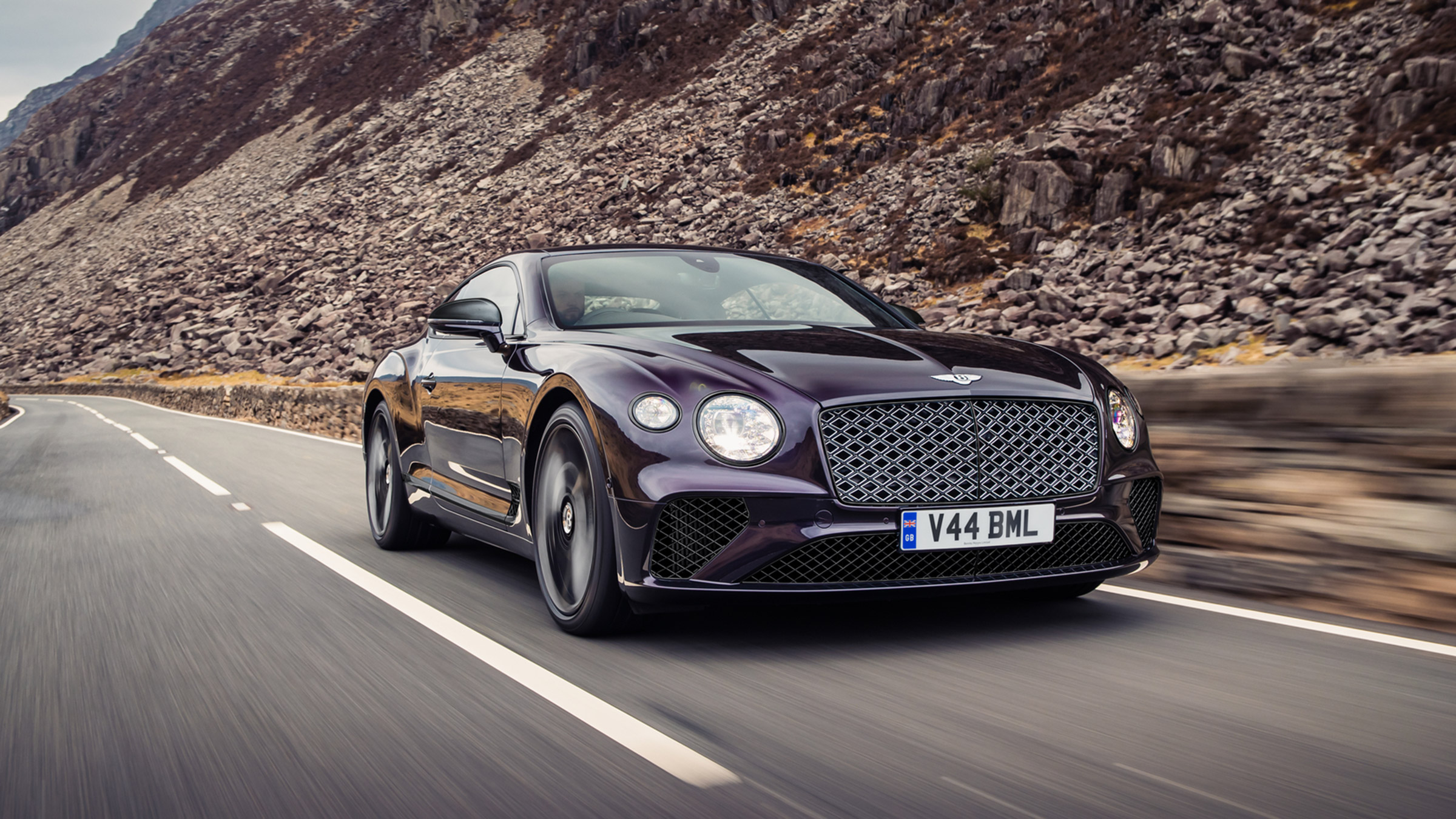 Bentley Continental GT Mulliner Blackline – front tracking