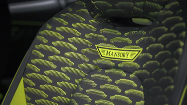 Mansory Aston Martin DBX