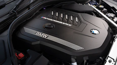 BMW M440i Convertible – engine