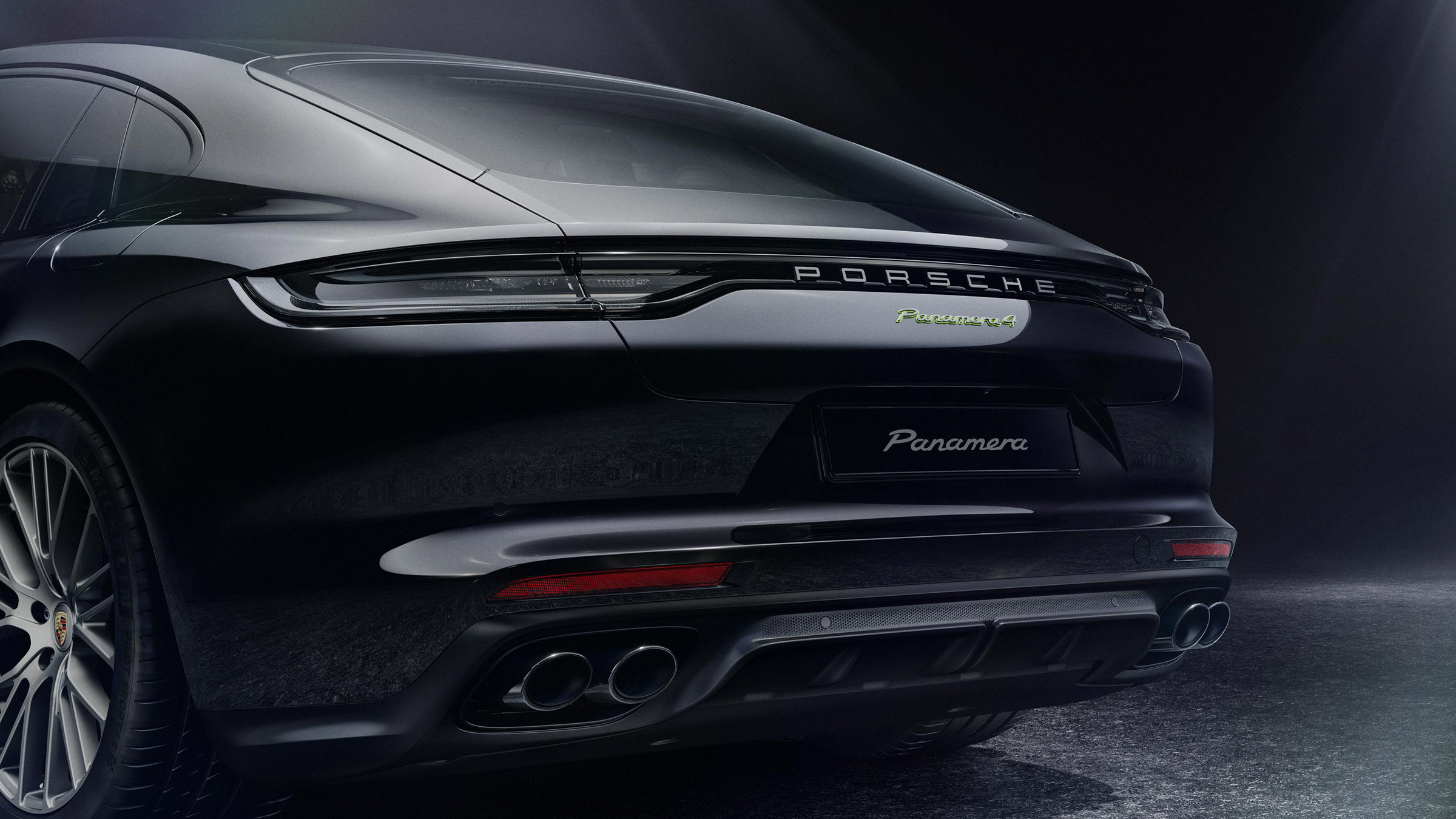 Porsche Panamera 4 Platinum Edition – lights