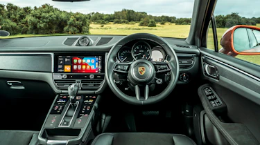 Porsche Macan GTS MY21 – cabin