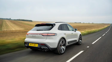 Porsche Macan S MY21 – rear tracking