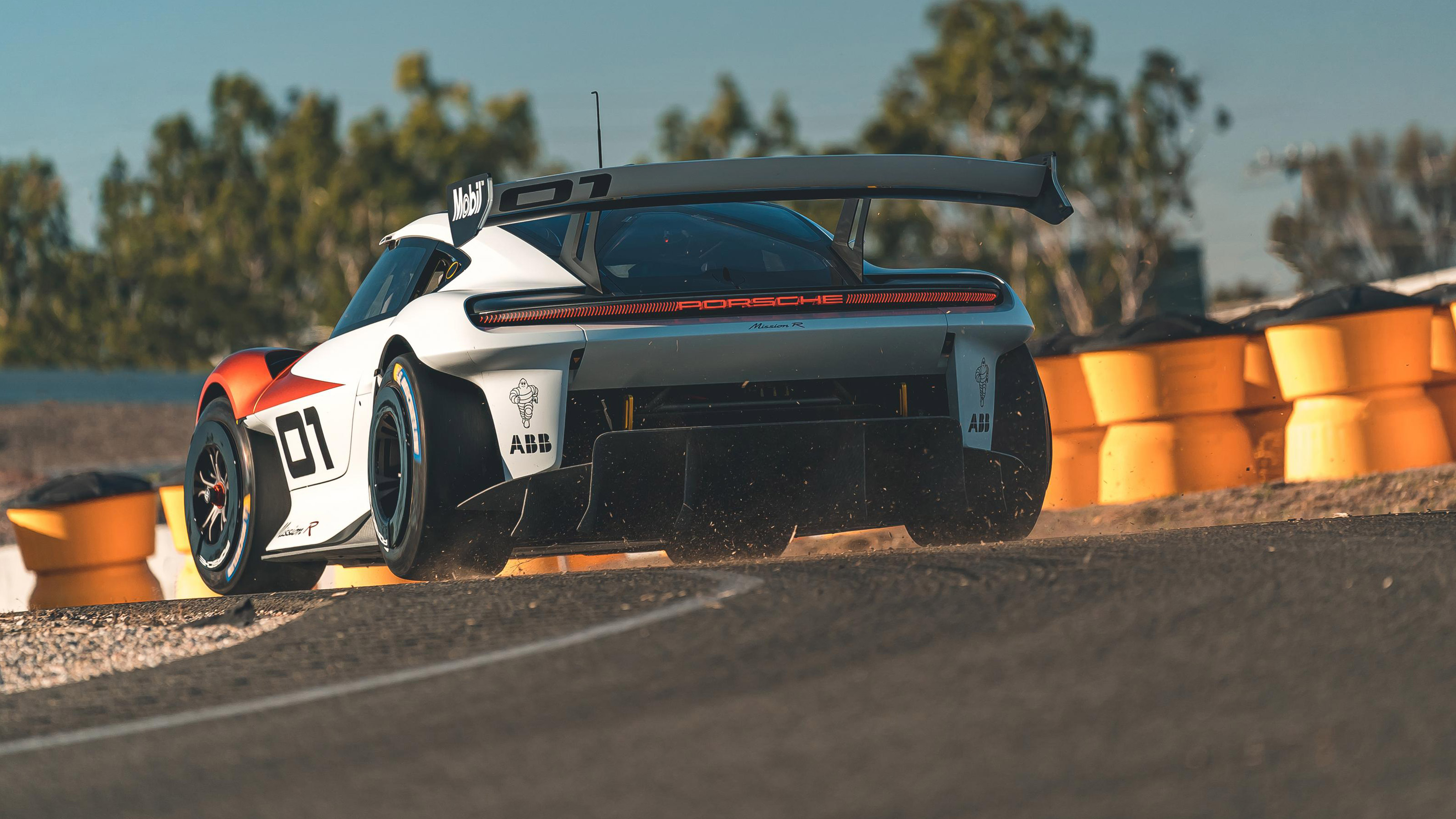Porsche Mission R review