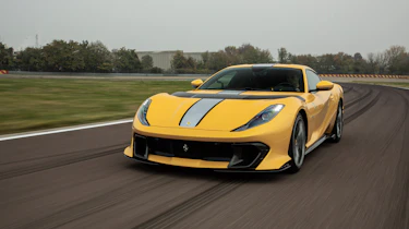 Ferrari 812 Competizione – evo close tracking