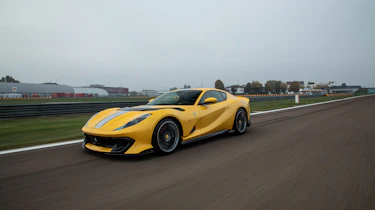 Ferrari 812 Competizione – evo front tracking 1
