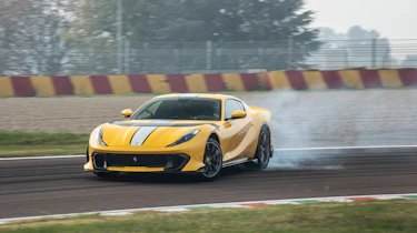 Ferrari 812 Competizione – evo slide