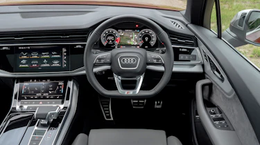 Audi SQ7 2022 – cabin