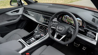 Audi SQ7 2022 – interior