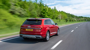 Audi SQ7 2022 – rear tracking