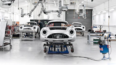 Aston Martin DB4 GT Zagato Continuation (build) – front