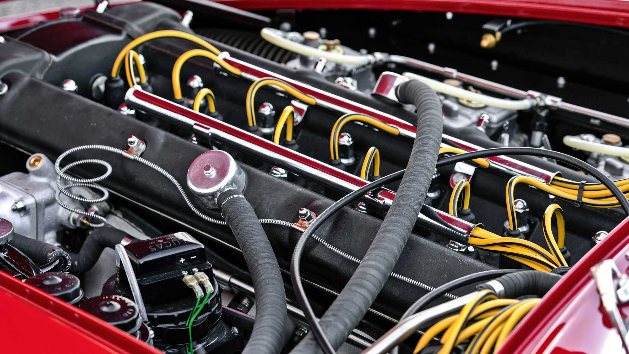 Aston Martin DB4 GT Zagato Continuation (build) – engine