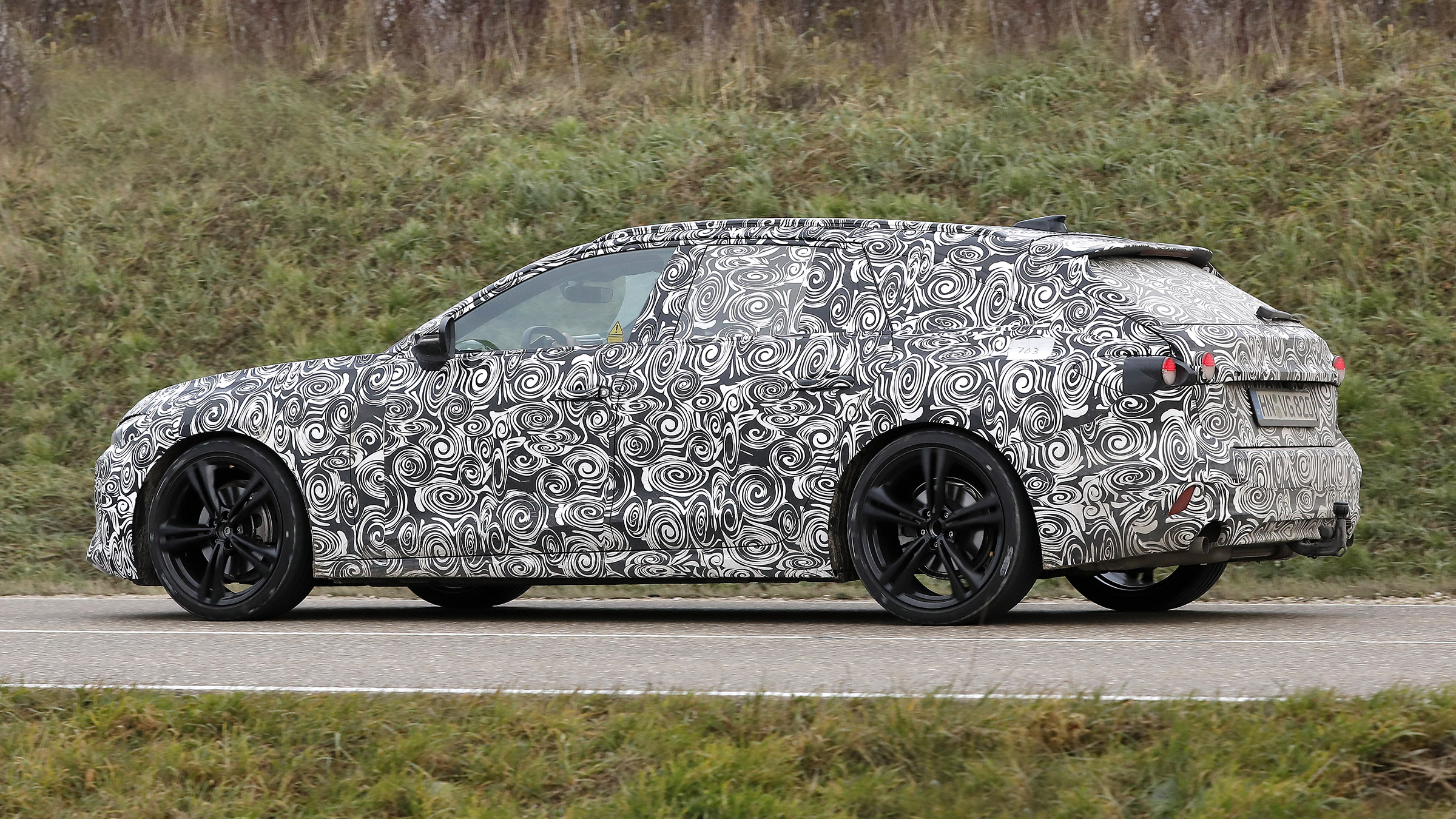 Audi A4 Avant prototype – rear side