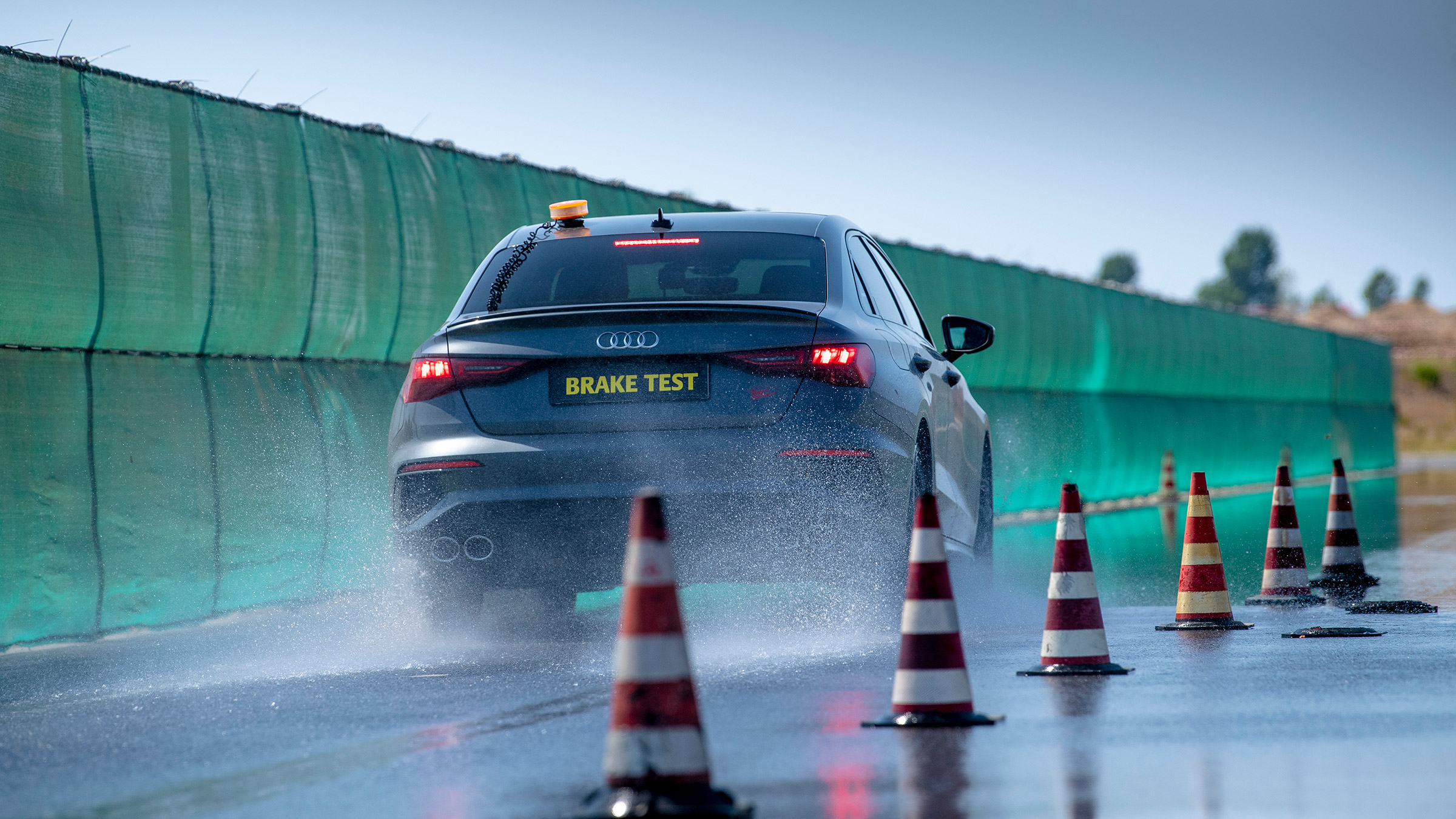 evo tyre test 2021 – wet braking rear 