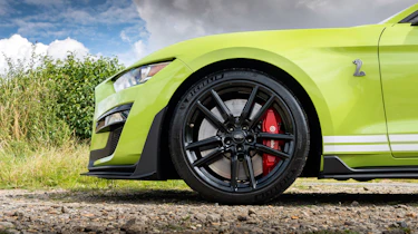 Ford Shelby GT500 – front wheel
