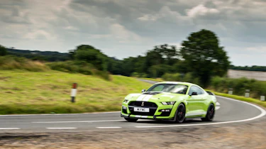 Ford Shelby GT500 – cornering
