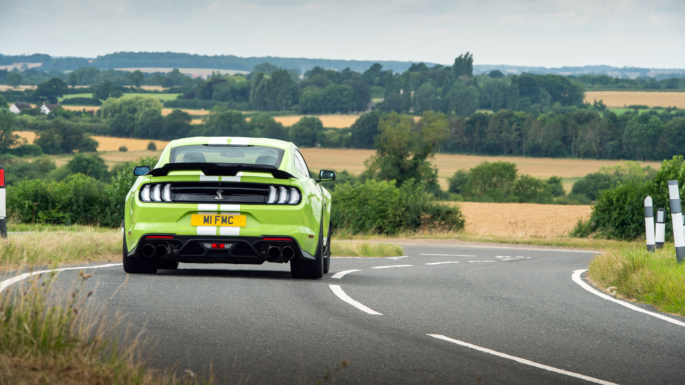 Ford Shelby GT500 – rear cornering