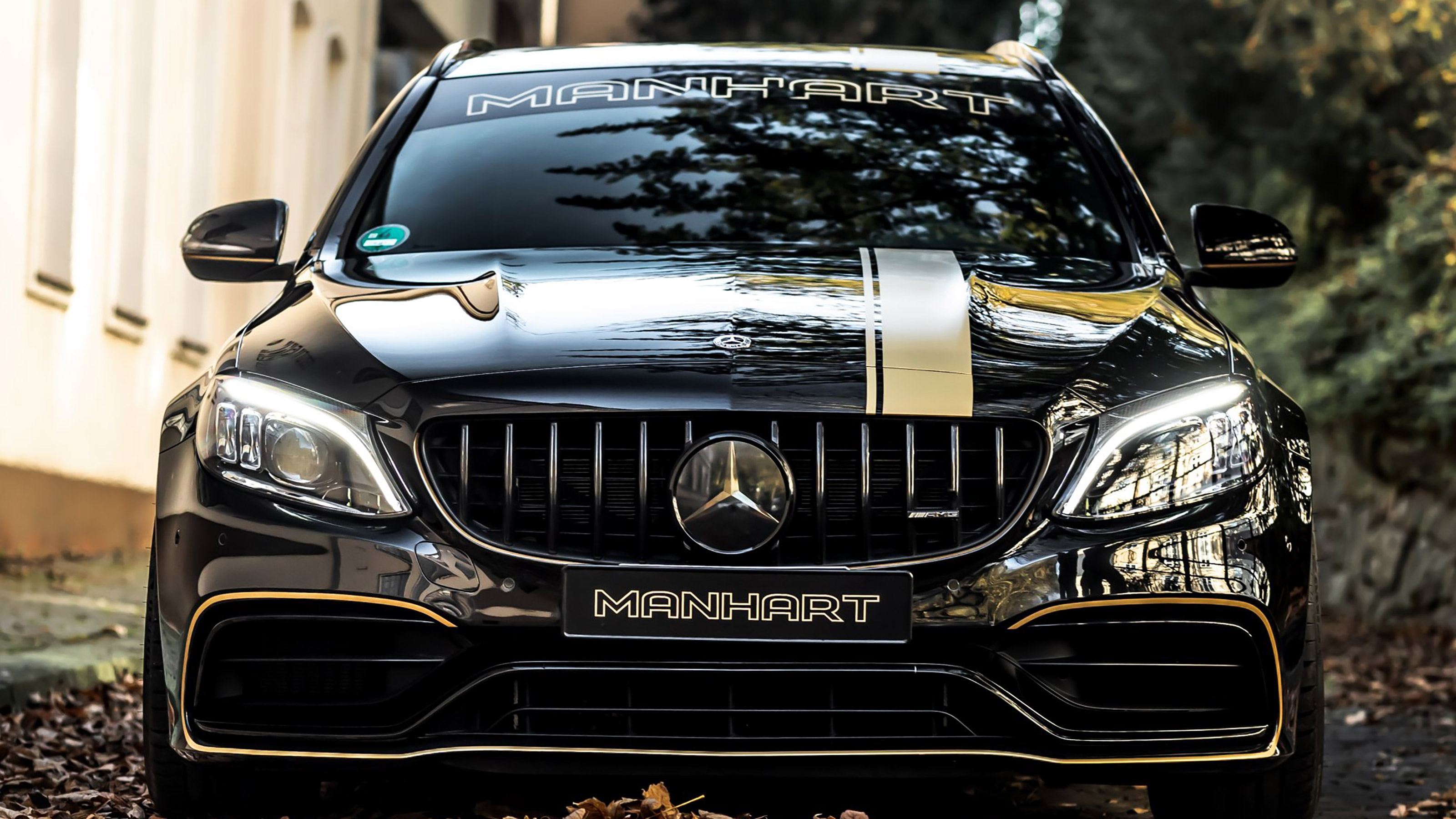 Manhart Mercedes-AMG C63 S