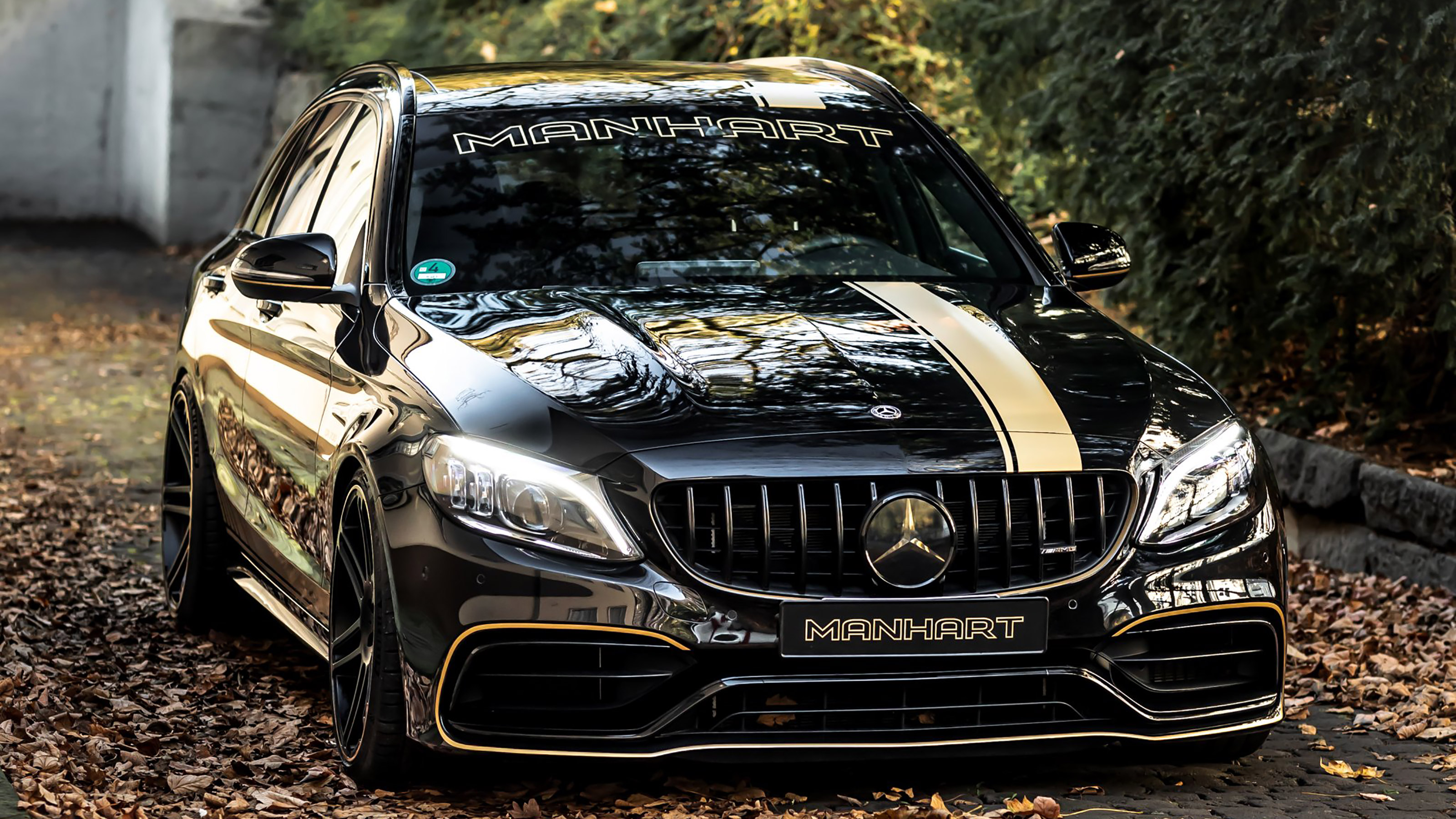 Manhart Mercedes-AMG C63 S