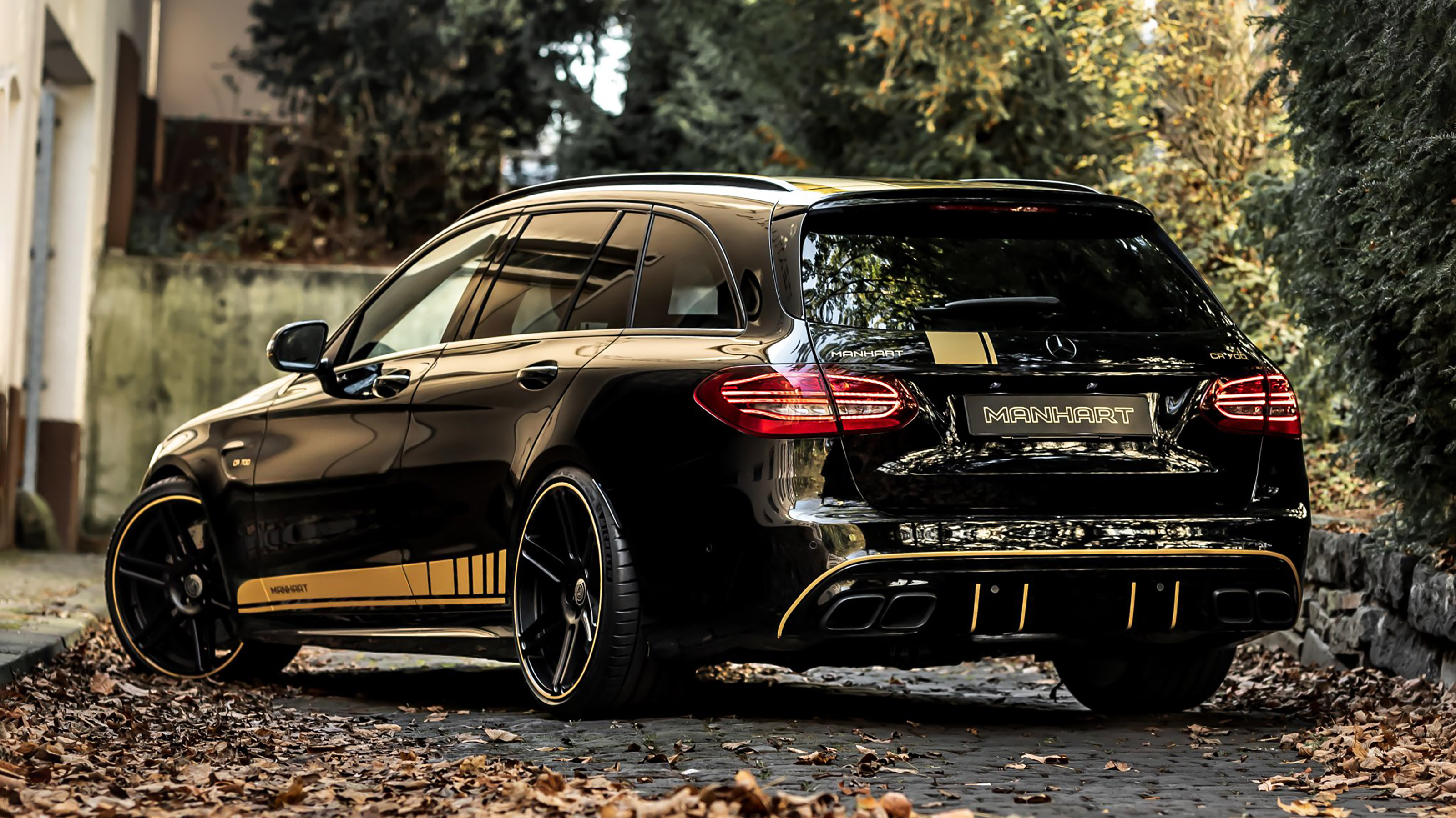 Manhart Mercedes-AMG C63 S