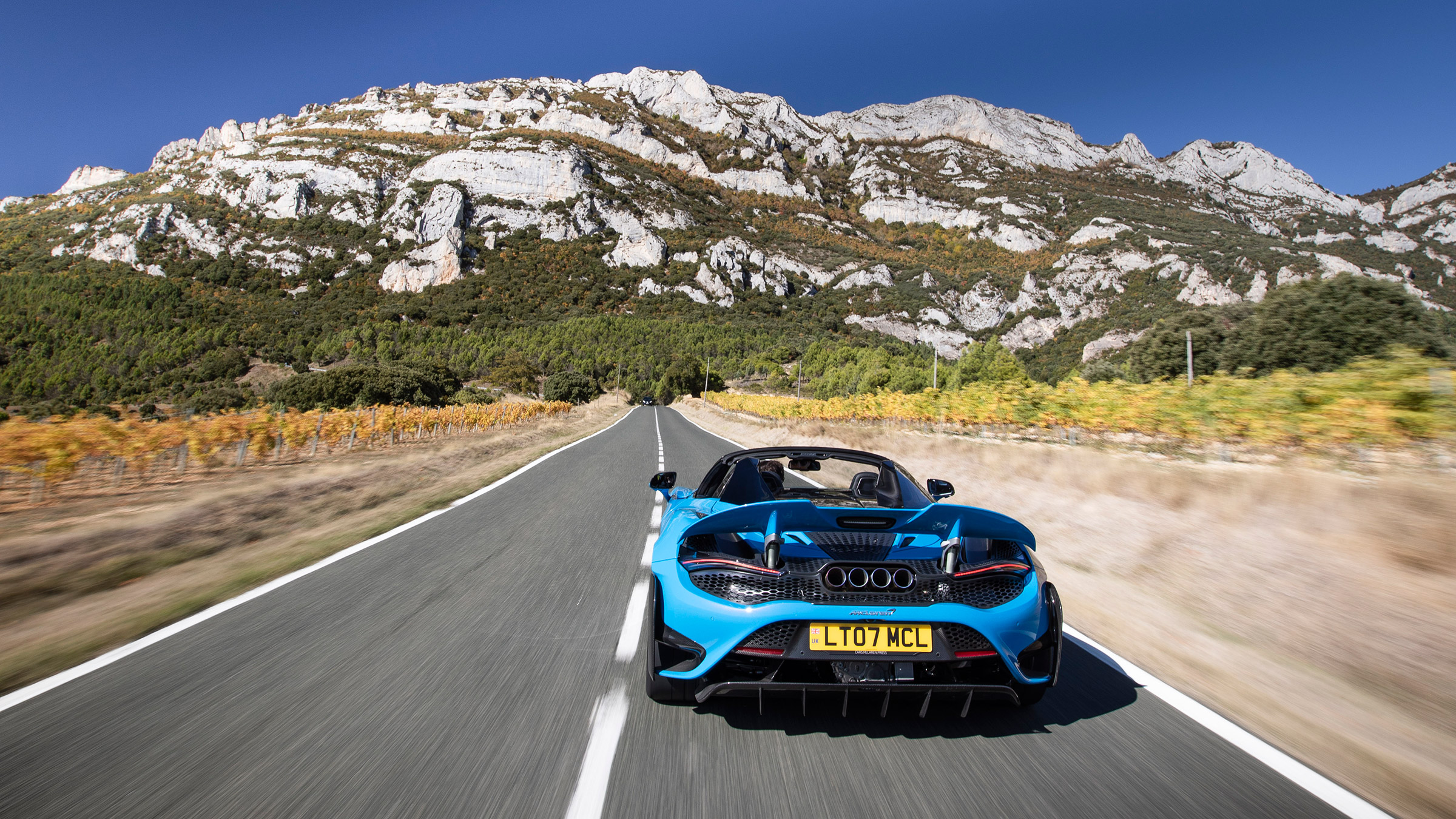 McLaren 765LT Spider – rear