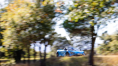 McLaren 765LT Spider – pan 2