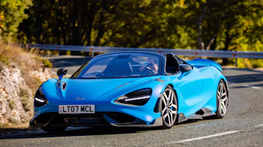 McLaren 765LT Spider – front cornering