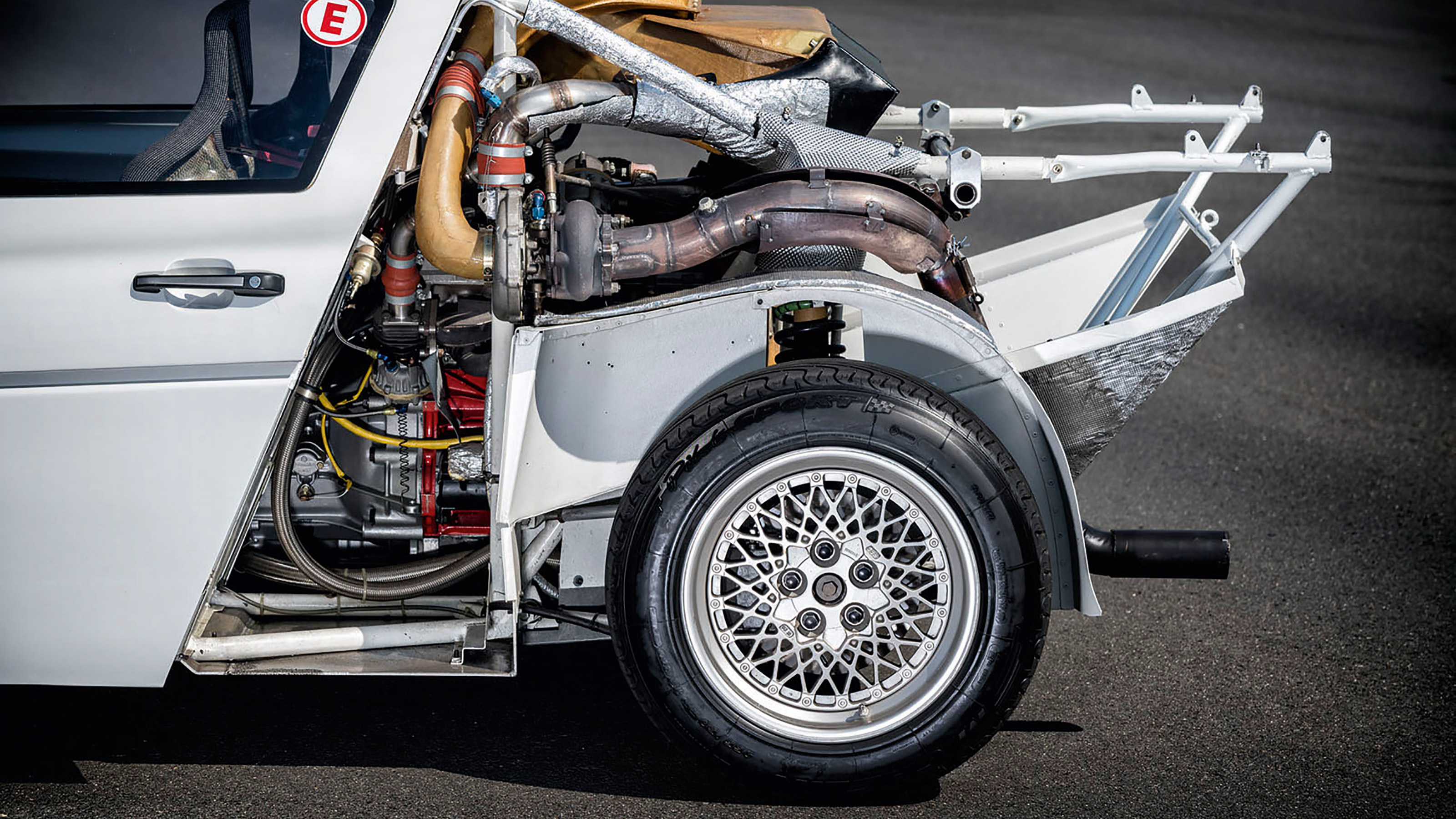 Mid-engined Audi Quattro