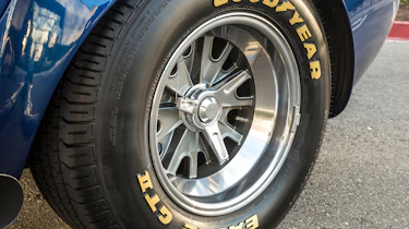 Shelby Cobra MkIII-R –