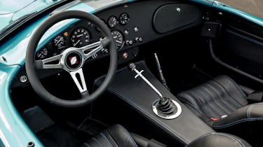 Shelby Cobra MkIII-R – cabin