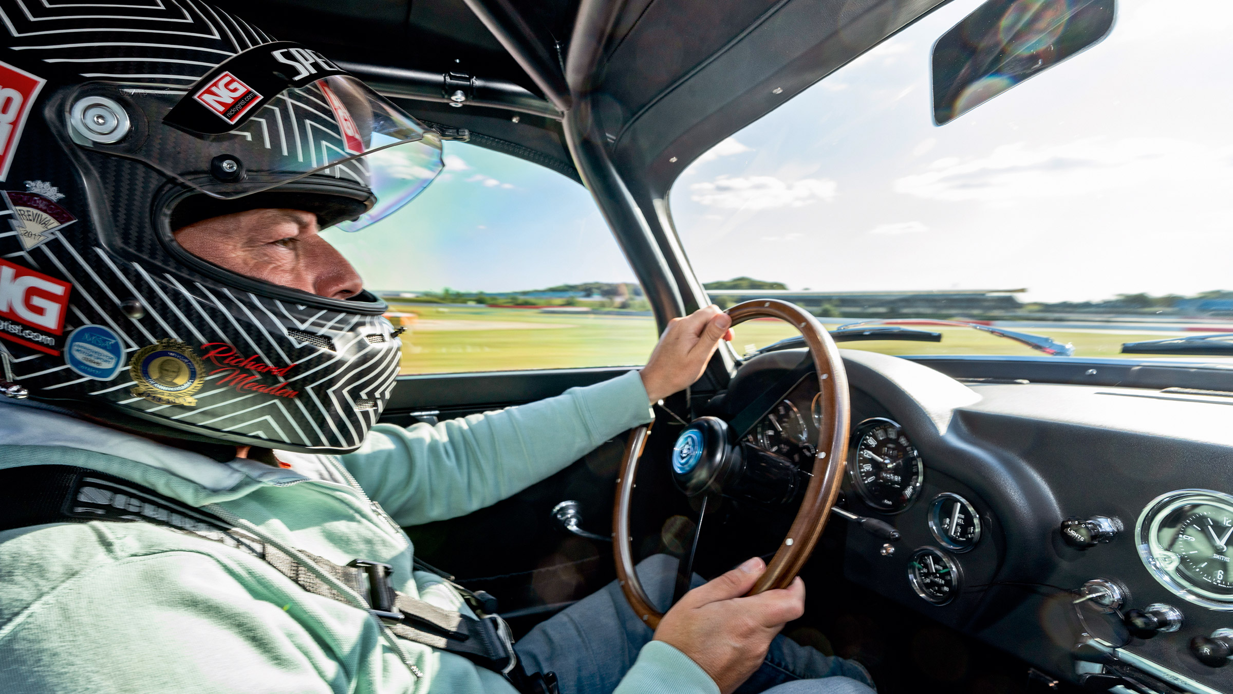 Aston Martin DB4 GT Zagato Continuation – interior driving