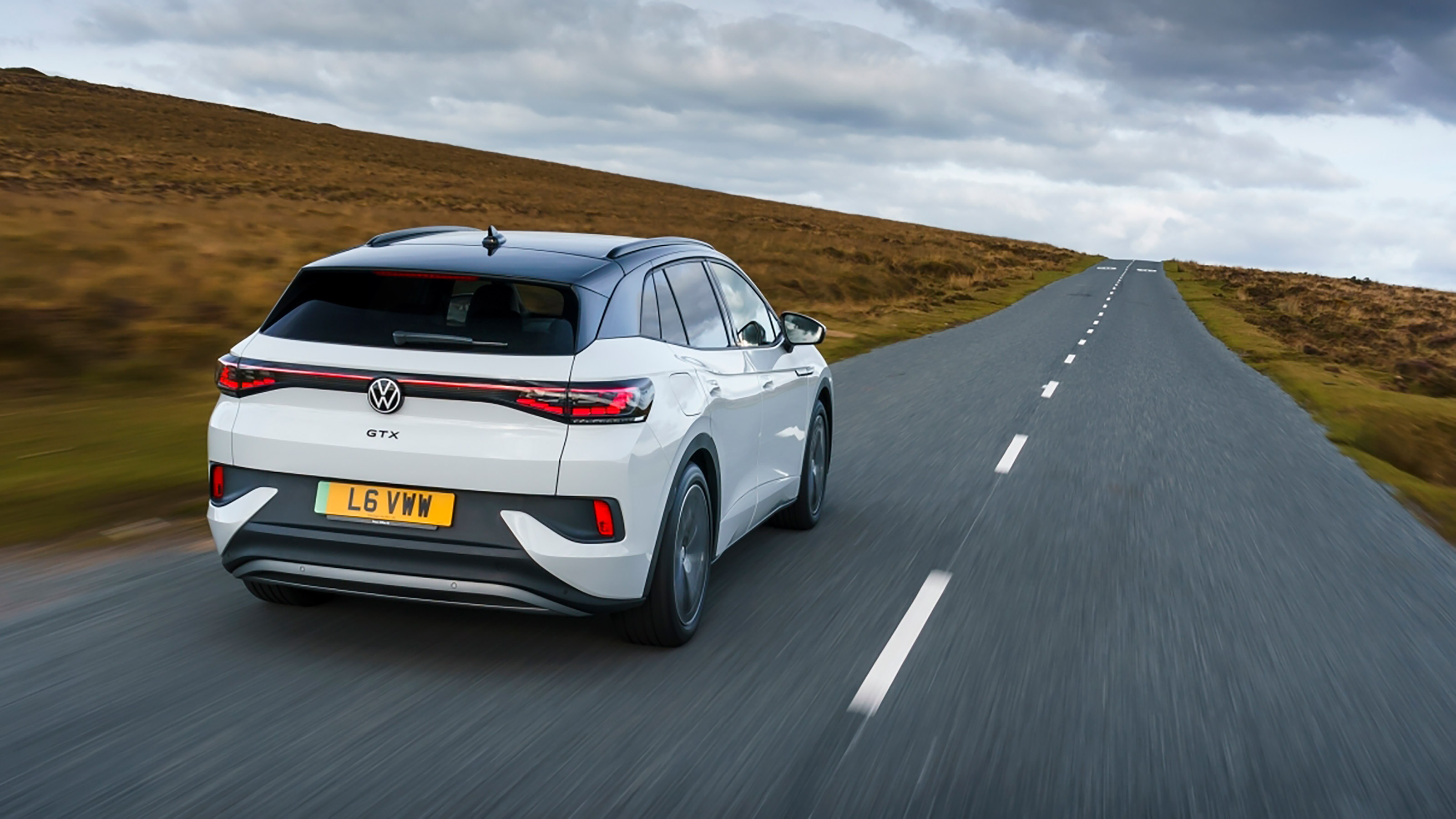 Volkswagen ID.4 GTX 2022 review