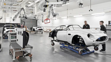Aston Martin DB4 GT Zagato Continuation (build) – quarter