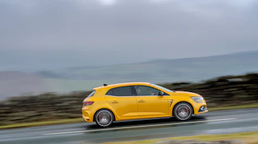 Megane RS Trophy 2022 – side
