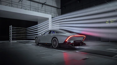 Mercedes EQXX Concept – tunnel rear