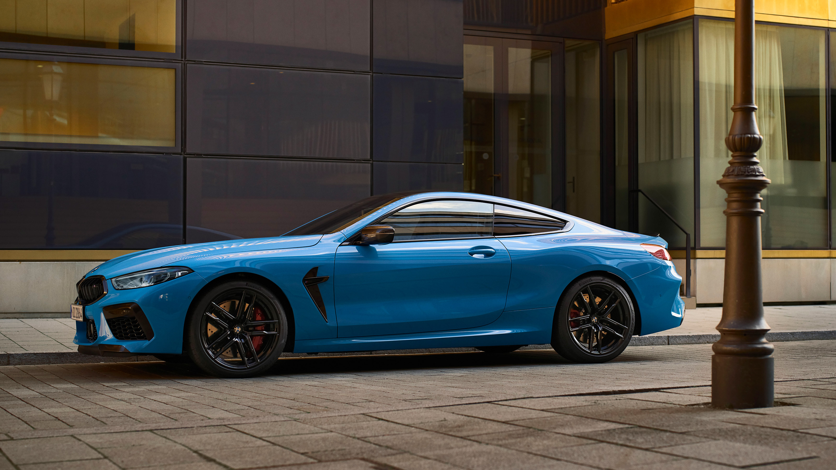 2022 BMW M8 Competition