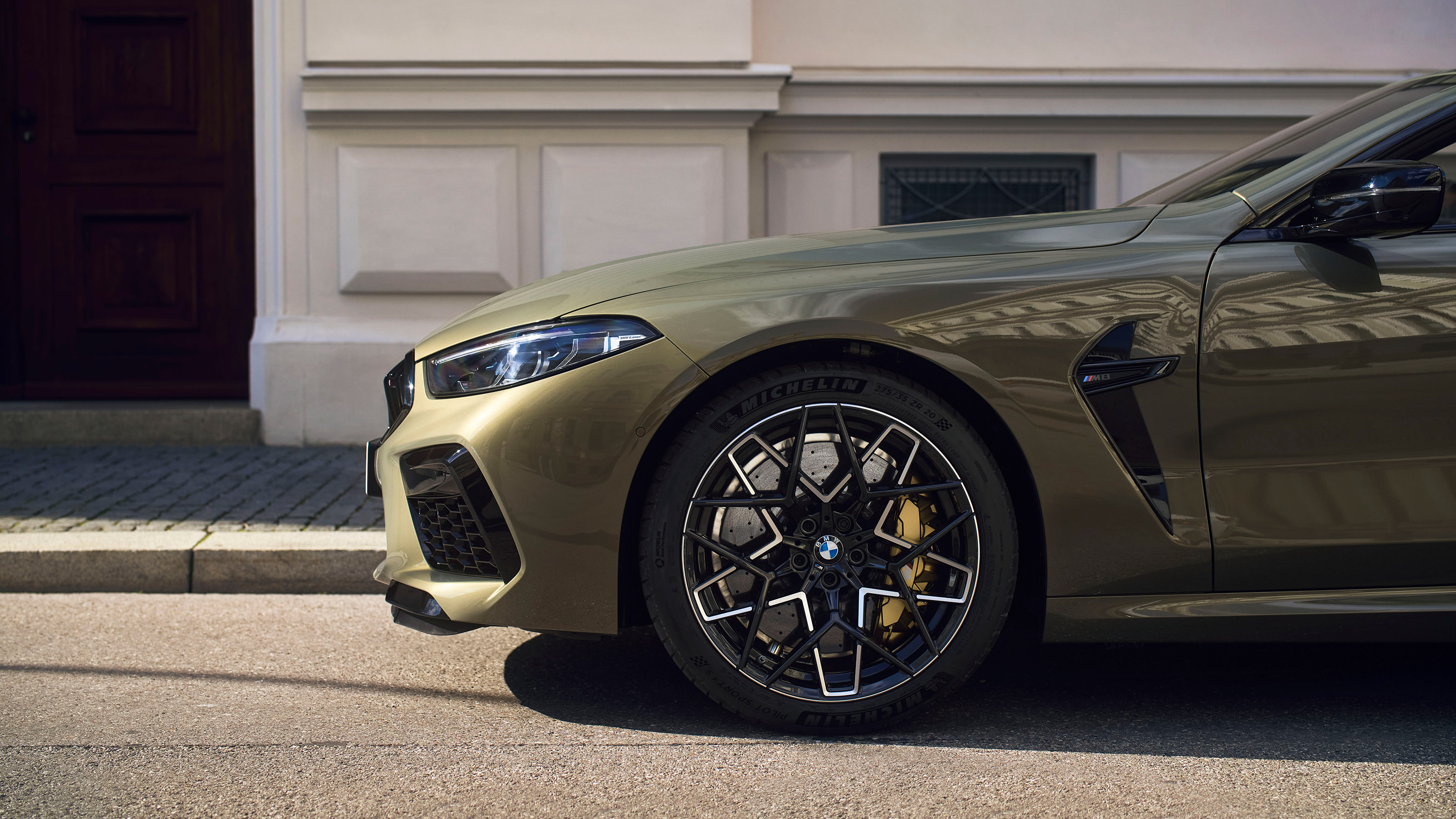 2022 BMW M8 Competition