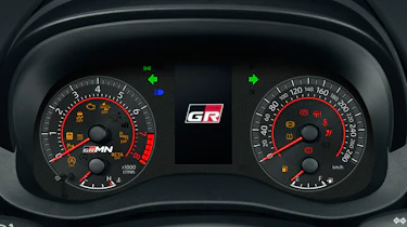 Toyota GRMN Yaris – dials