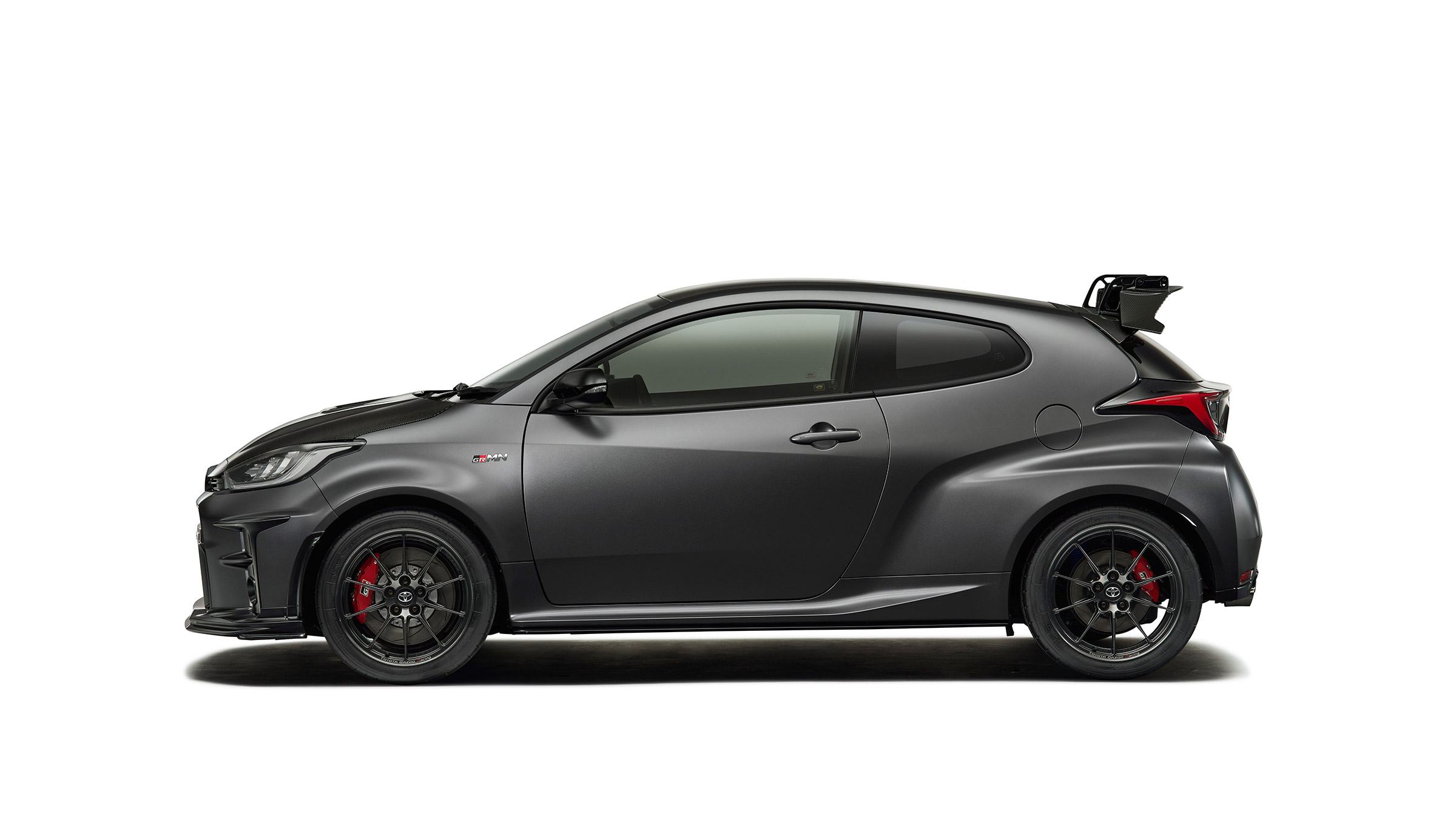 Toyota GRMN Yaris – Circuit P side