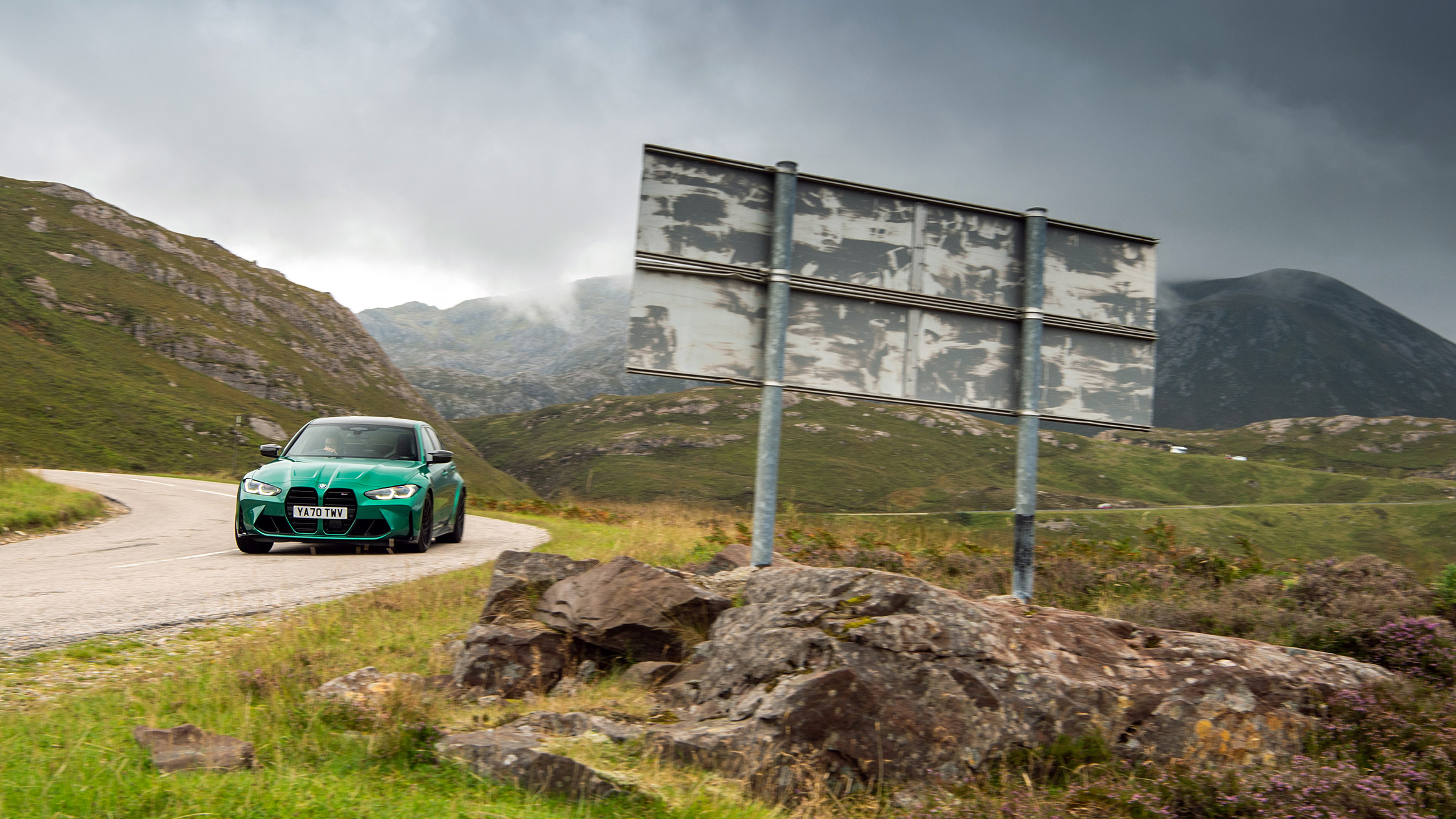 BMW M3 Comp ecoty – front cornering