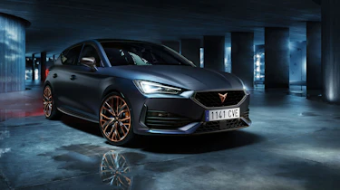 Cupra Leon VZ Cup – front quarter