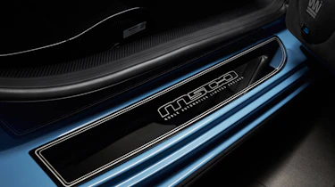 Noble M500 – sill