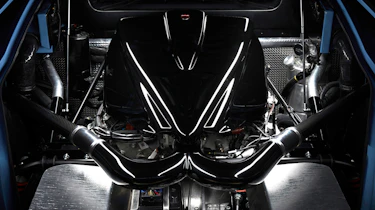 Noble M500 – engine bay