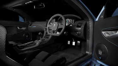 Noble M500 – inteiror