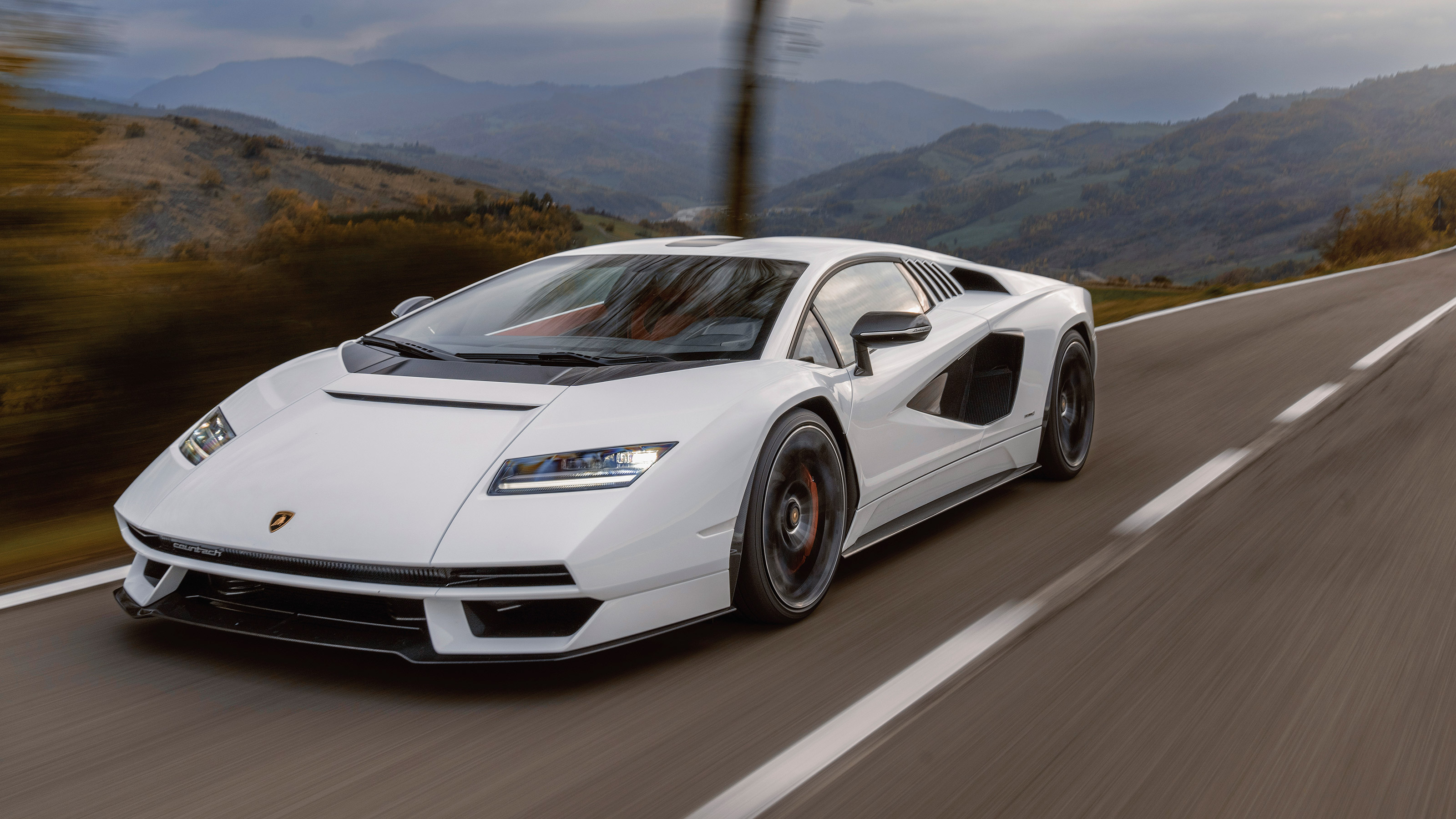 Lamborghini Countach LPI 800-4