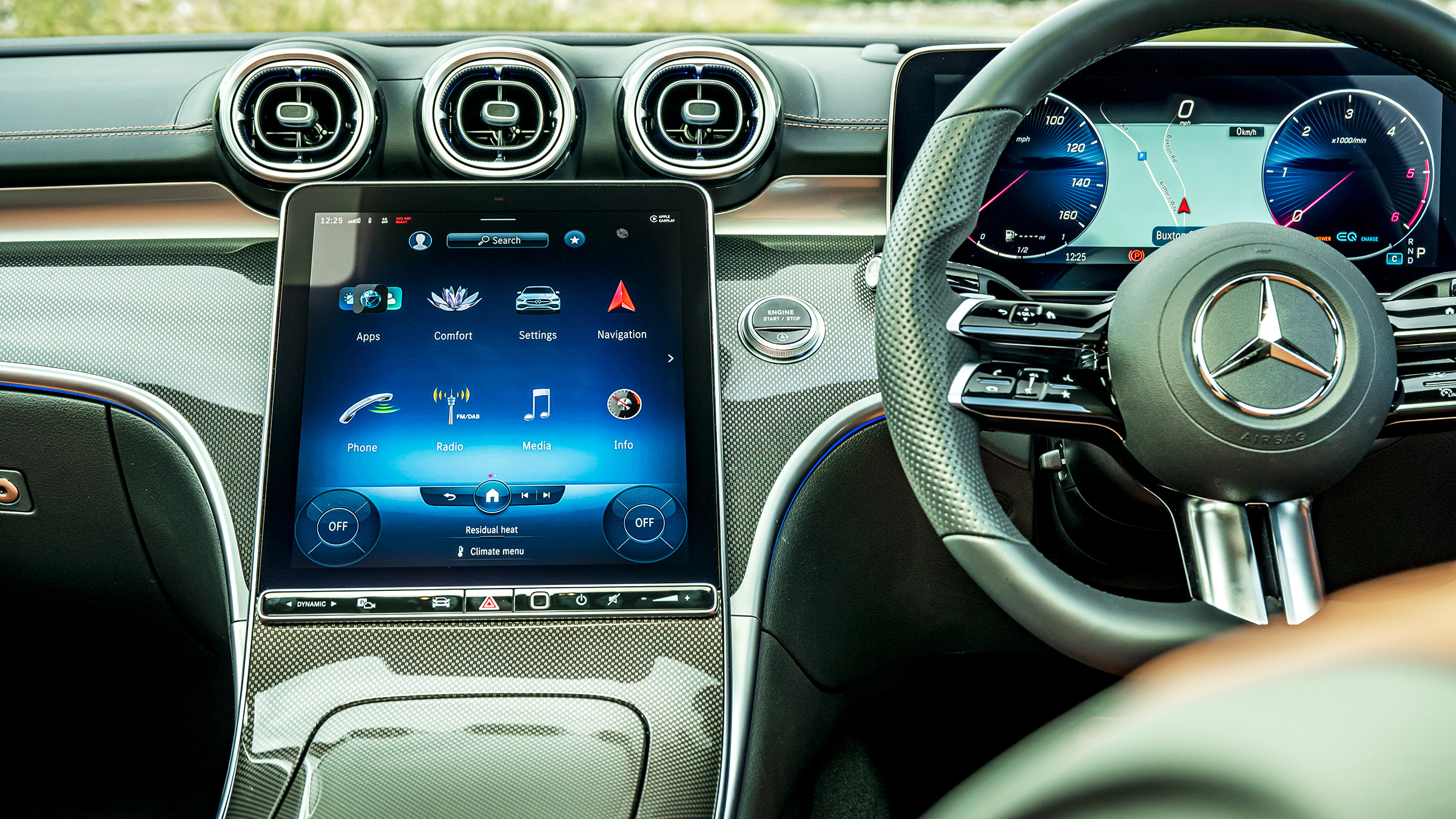 Mercedes-Benz C-class – 2022 dash