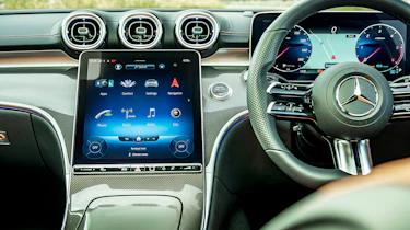 Mercedes-Benz C-class – 2022 dash