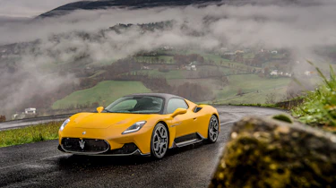 Maserati MC20