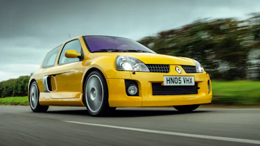 Renault Clio V6